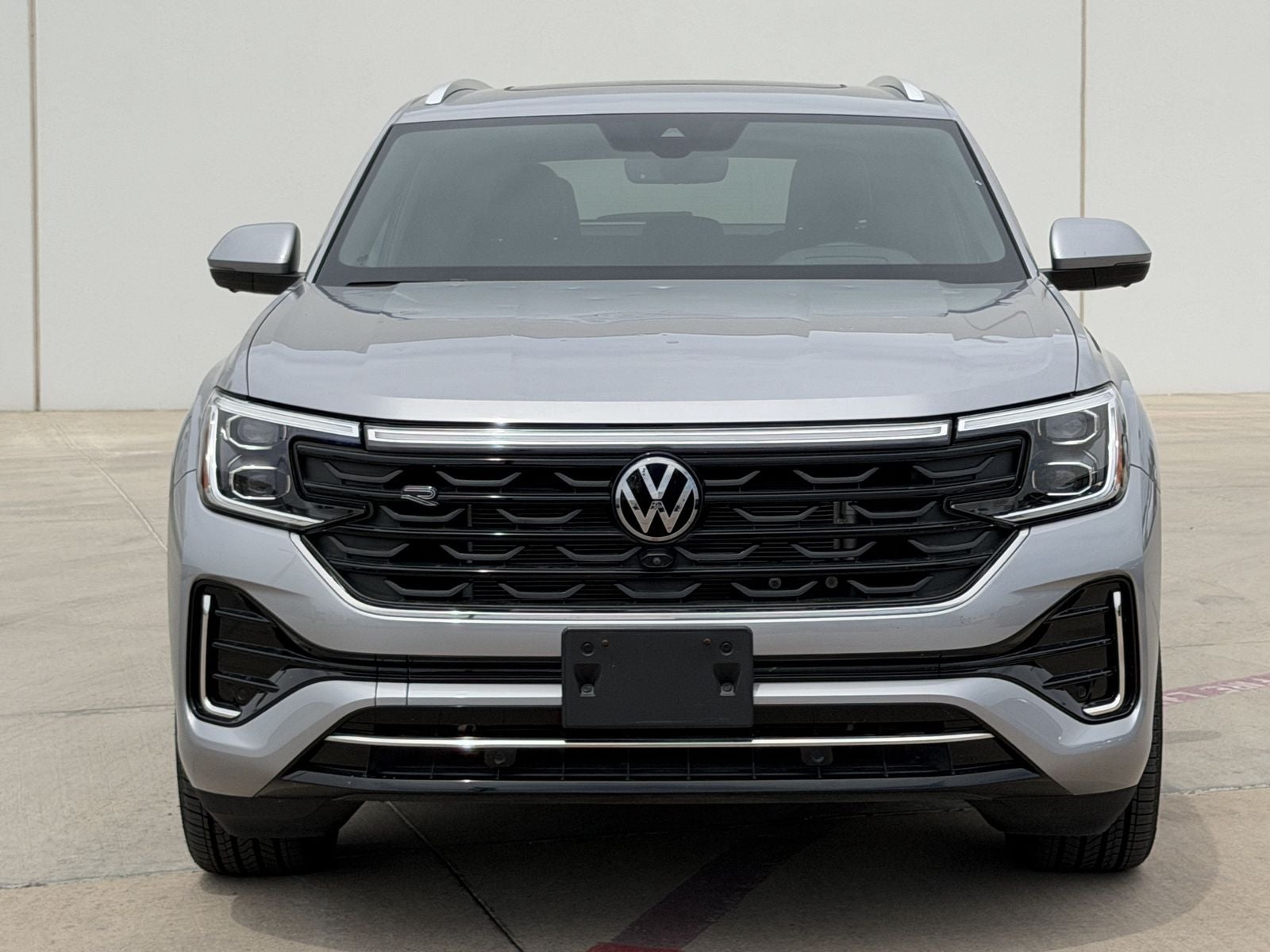 2024 Volkswagen Atlas Cross Sport 2.0T SEL Premium R-Line