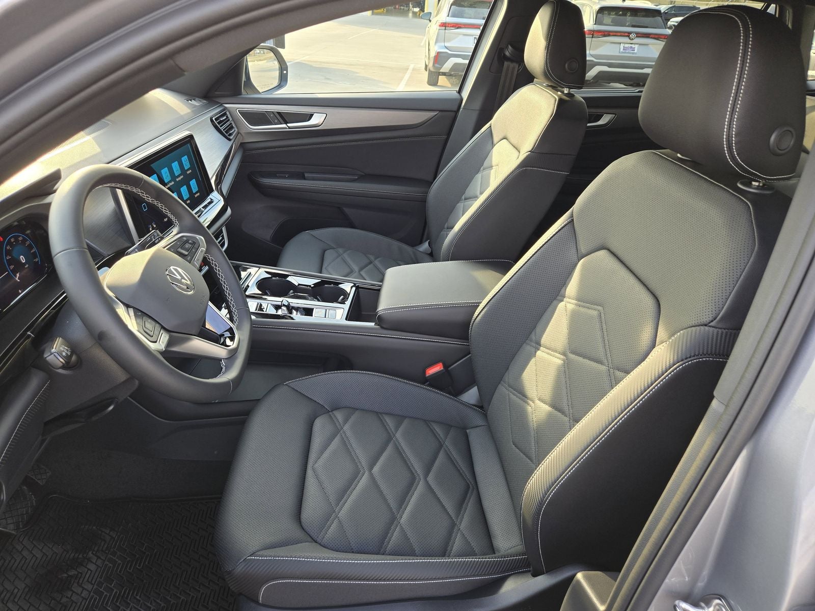 2026 Volkswagen Atlas Cross Sport 2.0T SE W/TECHNOLOGY