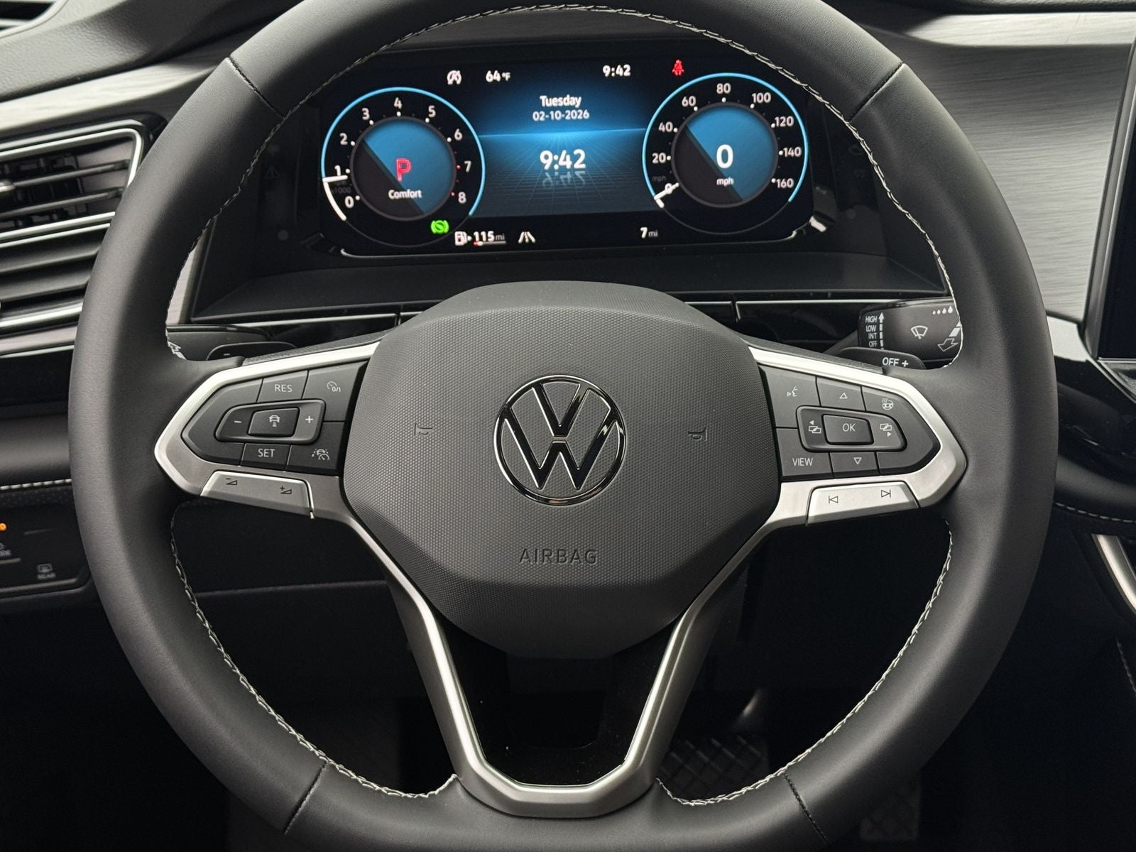 2026 Volkswagen Atlas Cross Sport 2.0T SE W/TECHNOLOGY