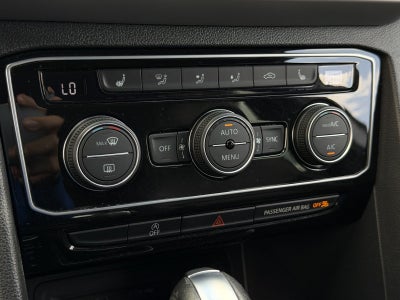 2022 Volkswagen Atlas Cross Sport 3.6L V6 SEL R-Line