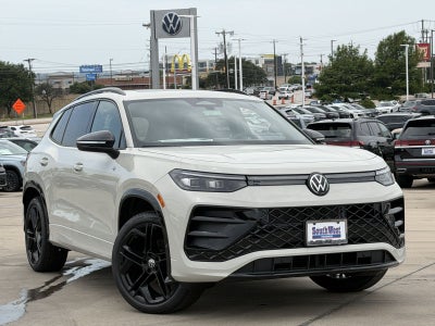 2026 Volkswagen Tiguan 2.0T SE R-Line Black
