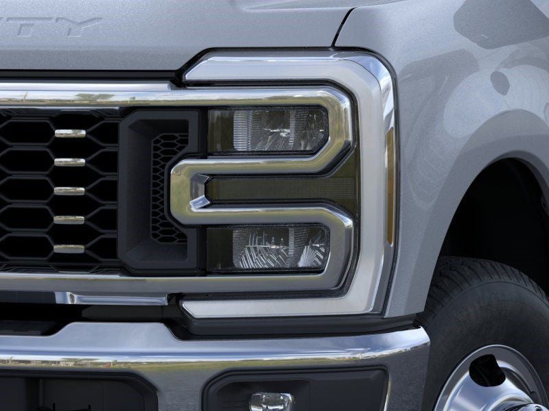 2026 Ford F-350SD Lariat Fleet