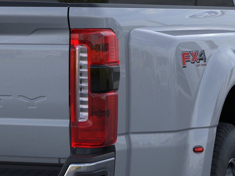 2026 Ford F-350SD Lariat Fleet