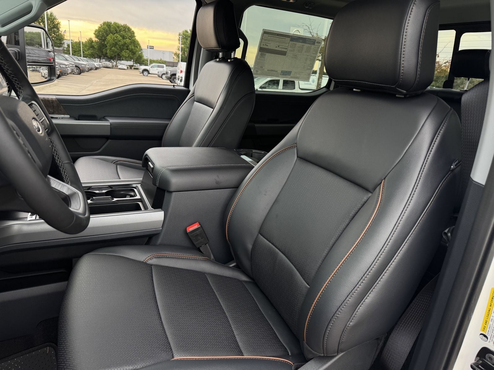 2026 Ford F-350SD Lariat DRW