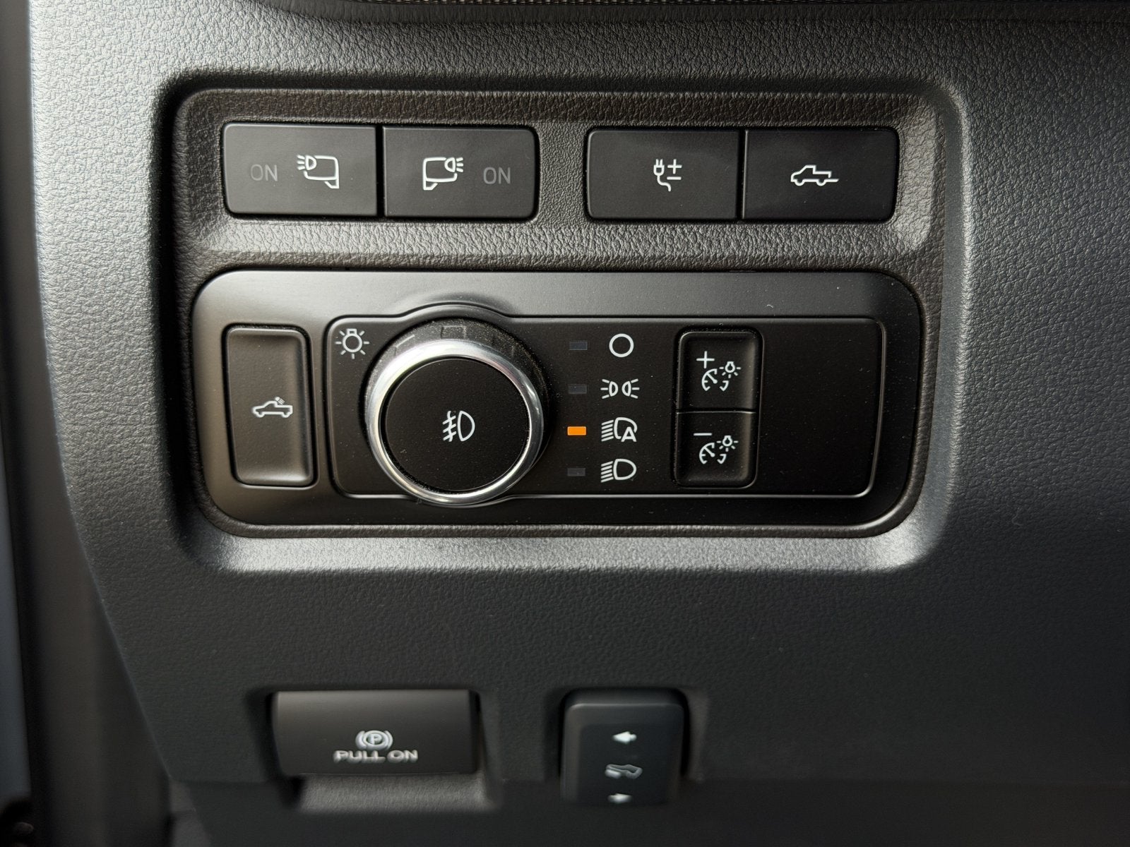 2024 Ford F-350SD Platinum DRW