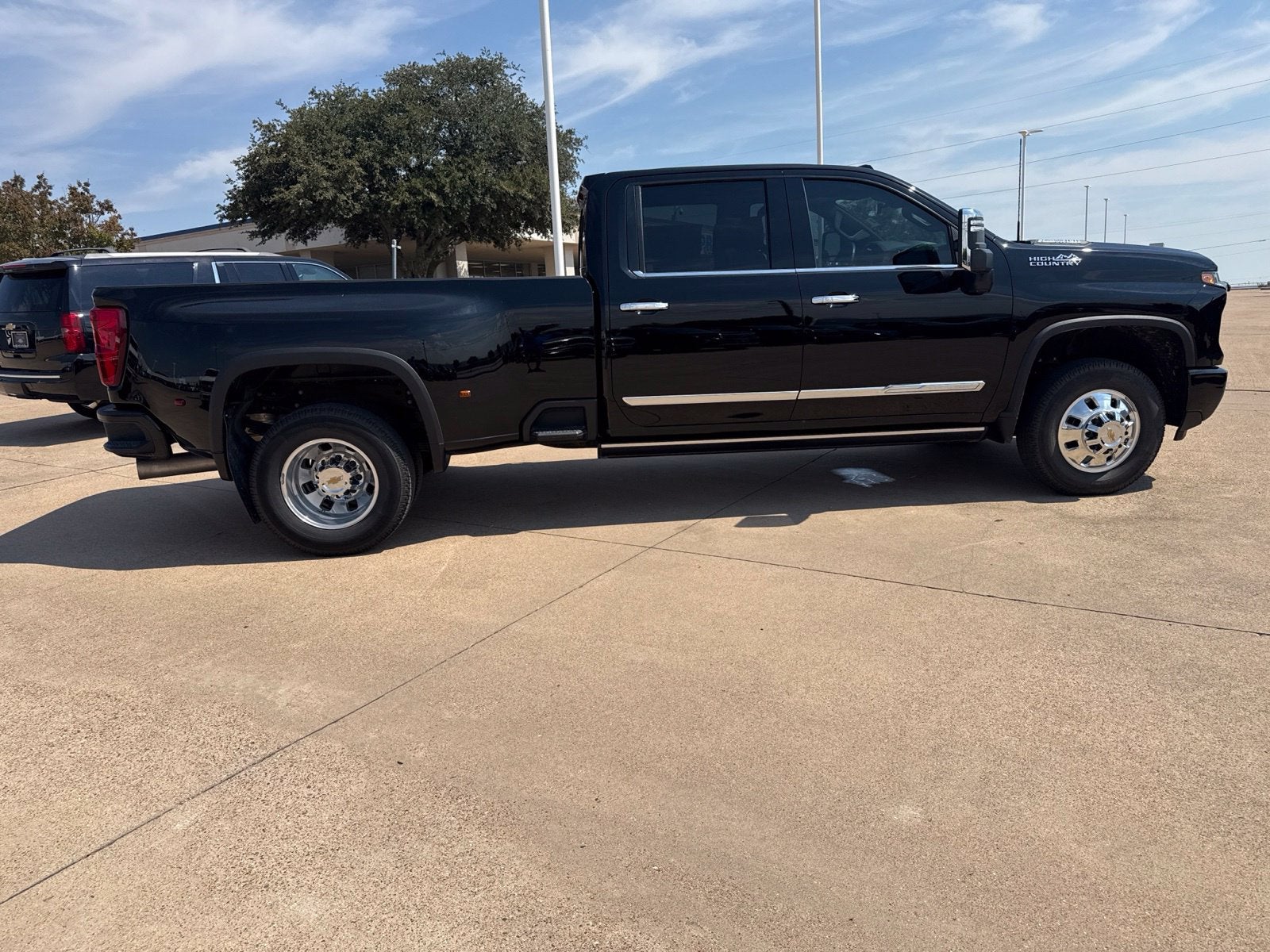 2025 Chevrolet Silverado 3500HD High Country