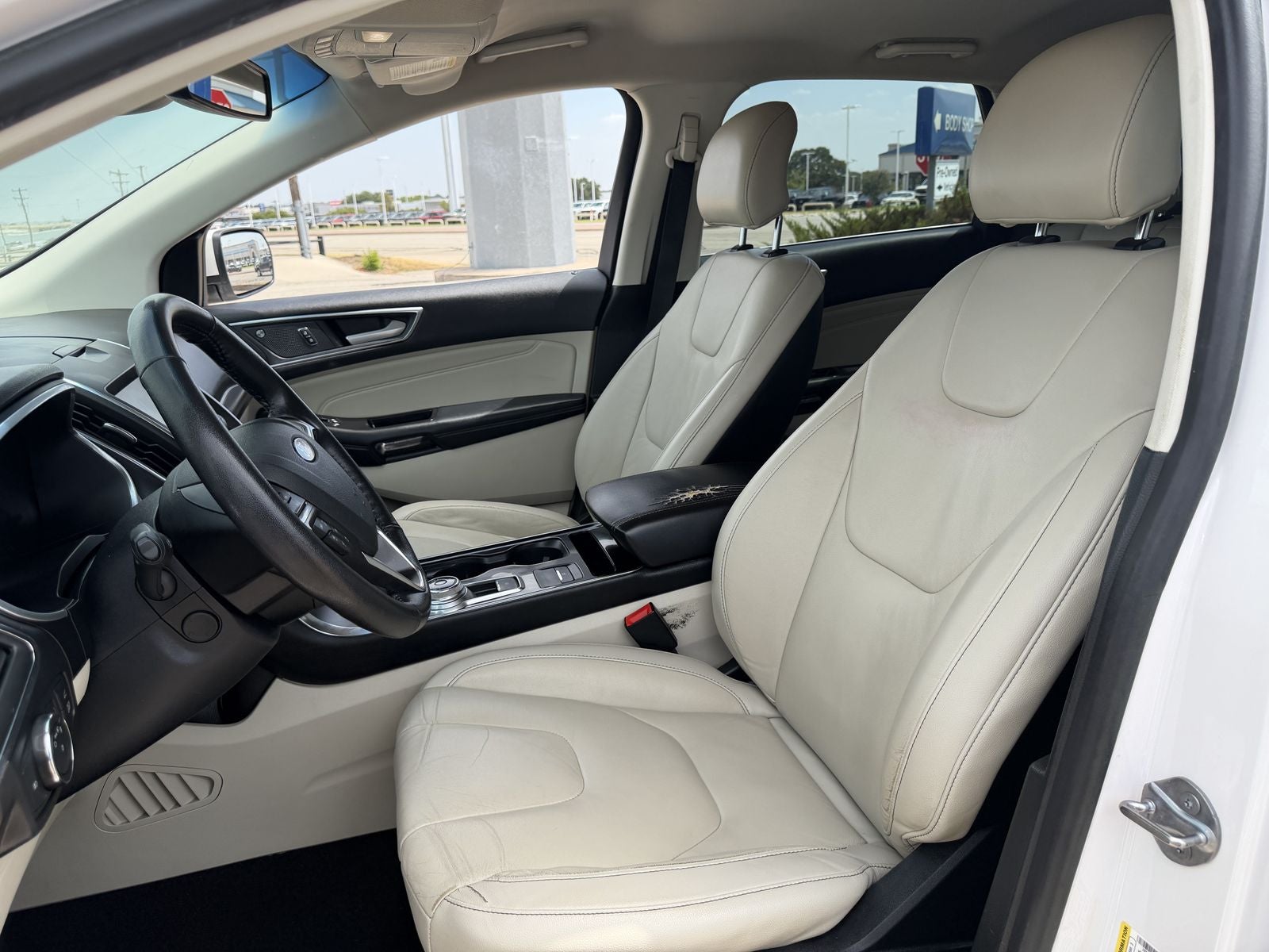 2019 Ford Edge Titanium