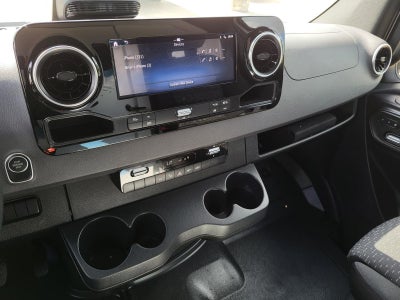 2025 Mercedes-Benz Sprinter 2500 Cargo 144 WB