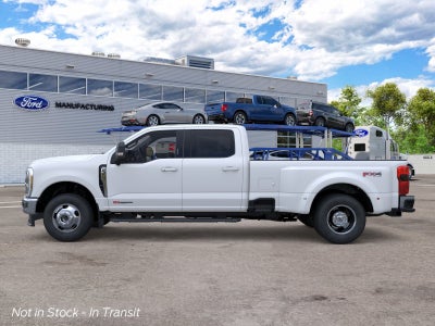 2026 Ford Super Duty F-350® Lariat®