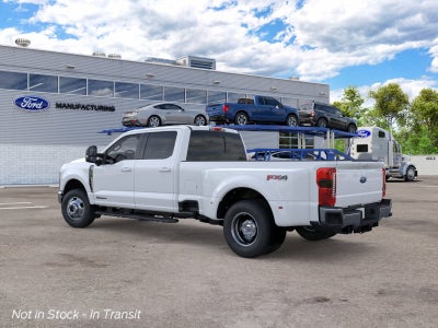 2026 Ford Super Duty F-350® Lariat®