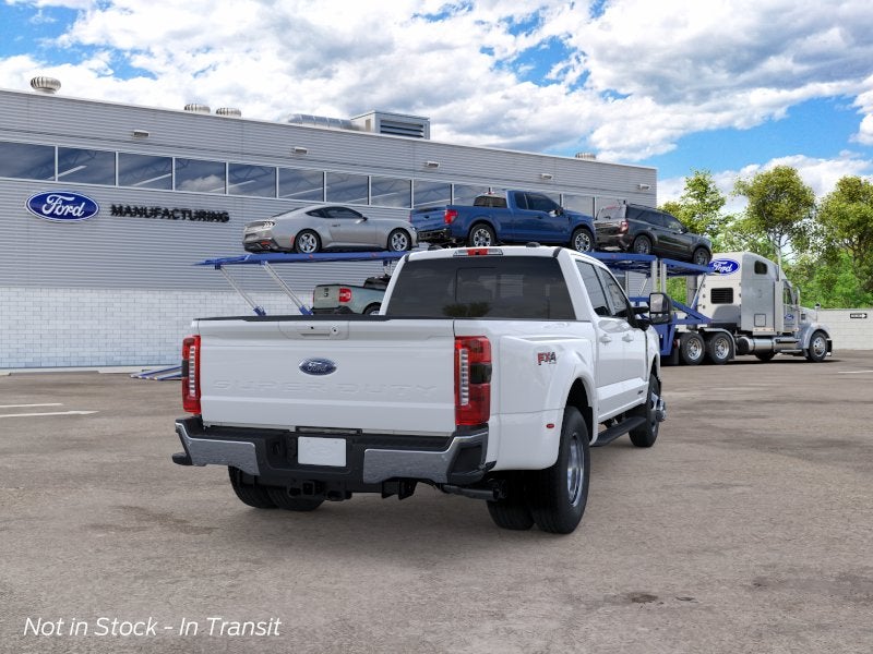 2026 Ford Super Duty F-350® Lariat®