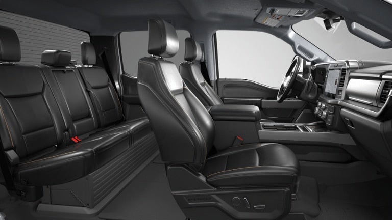 2026 Ford Super Duty F-350® Lariat®