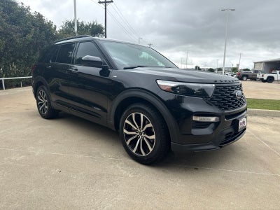 2022 Ford Explorer ST-Line